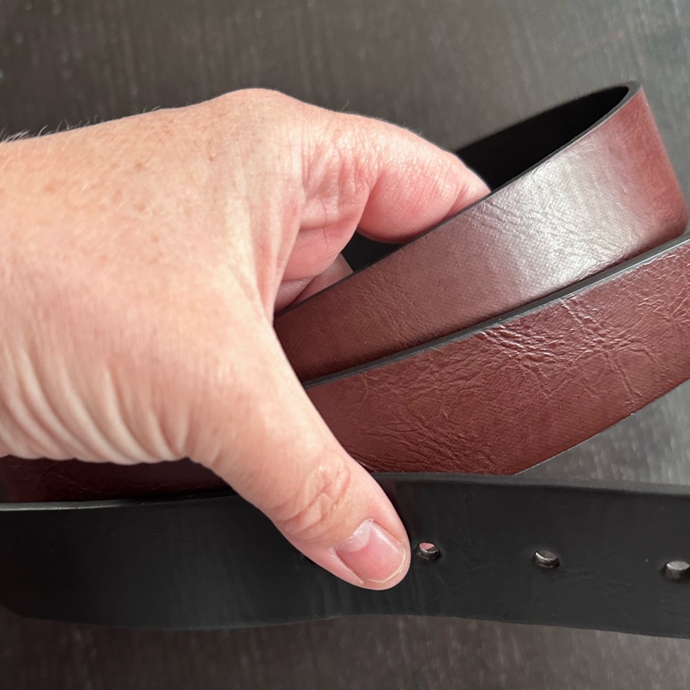 Reversible belt, black, and brown with silver buckle size 2X